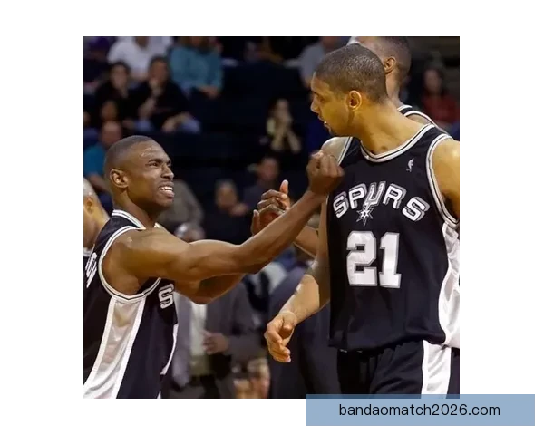 纳斯怒斥裁判：雷霆也会犯规并非完美球队